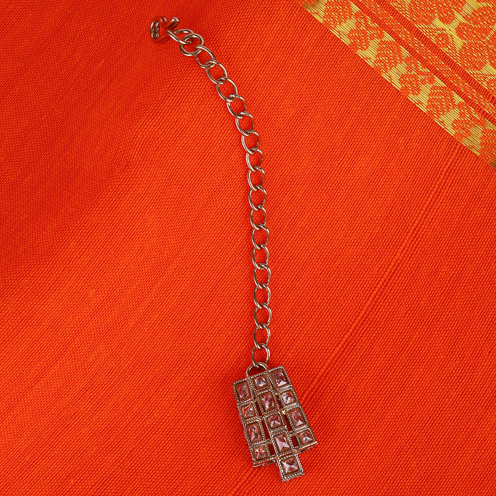 Saloni Fashion Jewellery Creative Oval and Leaf Design Uncut Kundan Stone 18 KT Gold Plated Brass Choker Necklace Set with Maang Tikka For Women and Girls