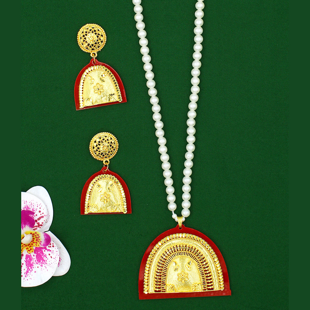 Mahavir Dye Gold Plated Pendent Set