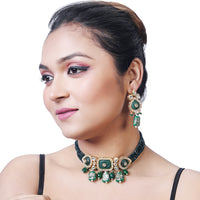 Asmitta Kundan And Beads Choker Necklace Set