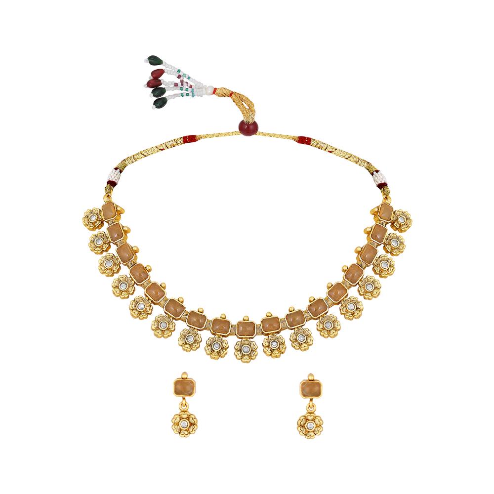 Asmitta Gold Plated Pota Stone Necklace Set