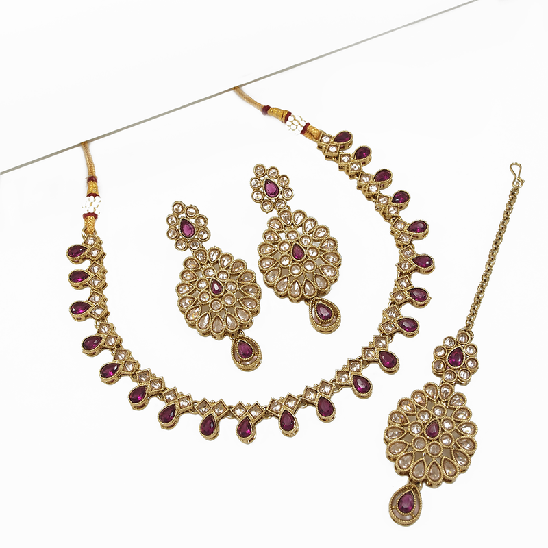 Mangalmani Jewels Gold Plated Crystal Stone And Beads Necklace Set