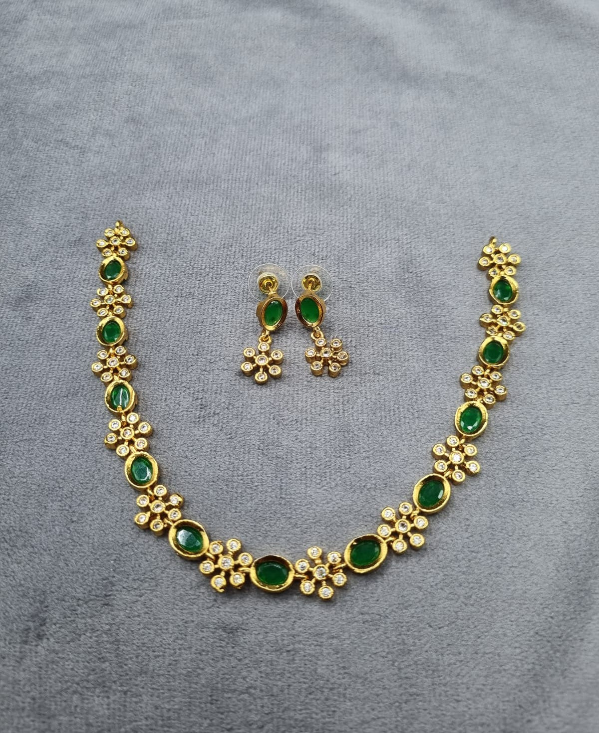 LAFZ Gold-Tone Oval & Floral AD Jewelry Set
