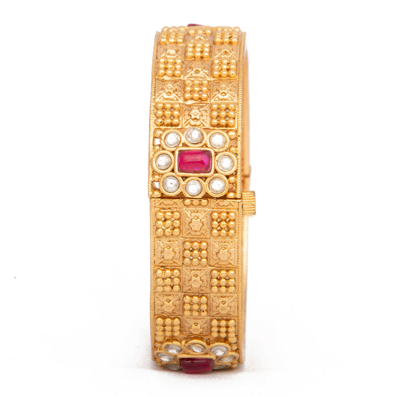 Raddhi Jewels Designer Premium Quality Rajwadi Gold Plated Brass Openable Kada/Bangles Set
