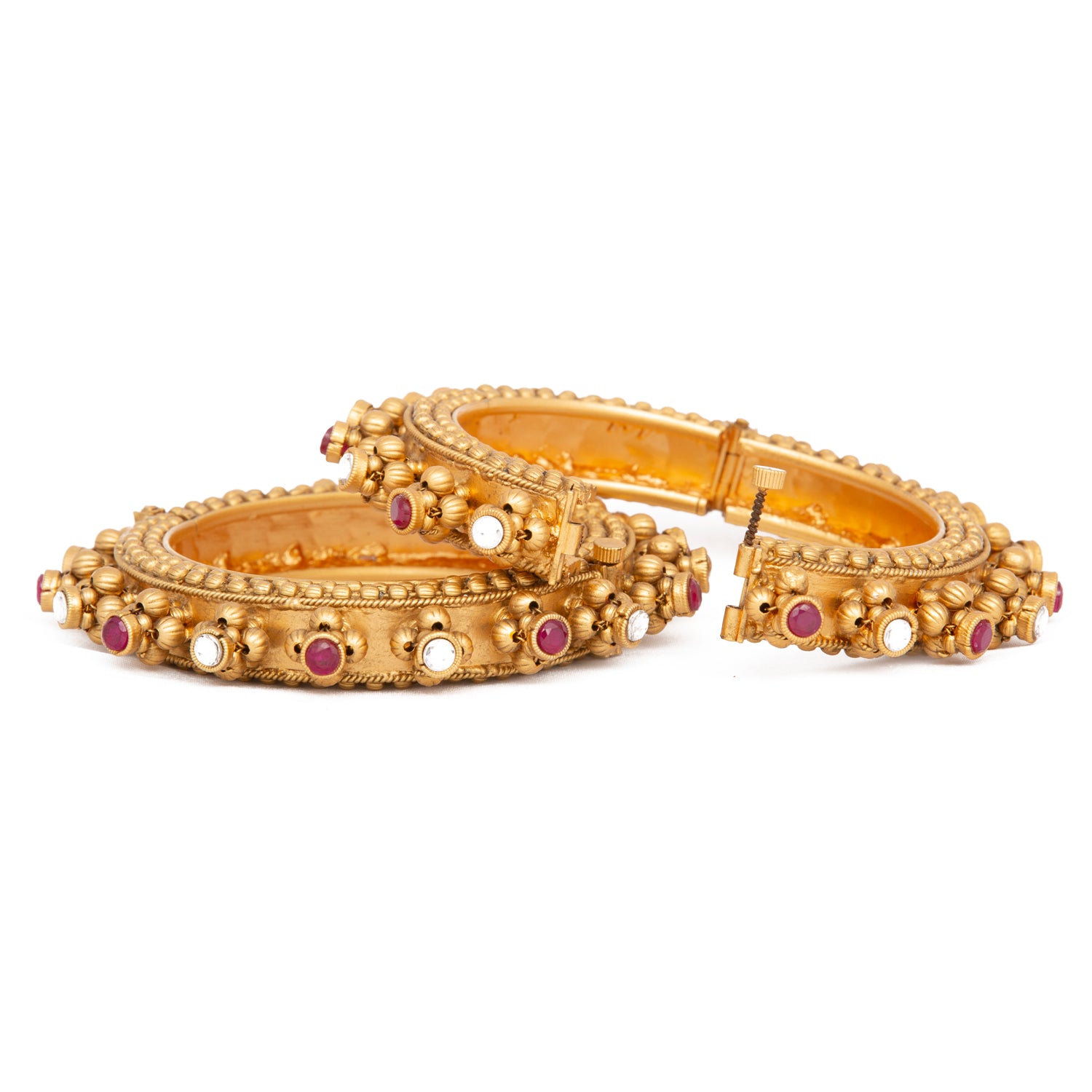 Raddhi Jewels Designer Premium Quality Rajwadi Gold Plated Brass Openable Kada/Bangles Set