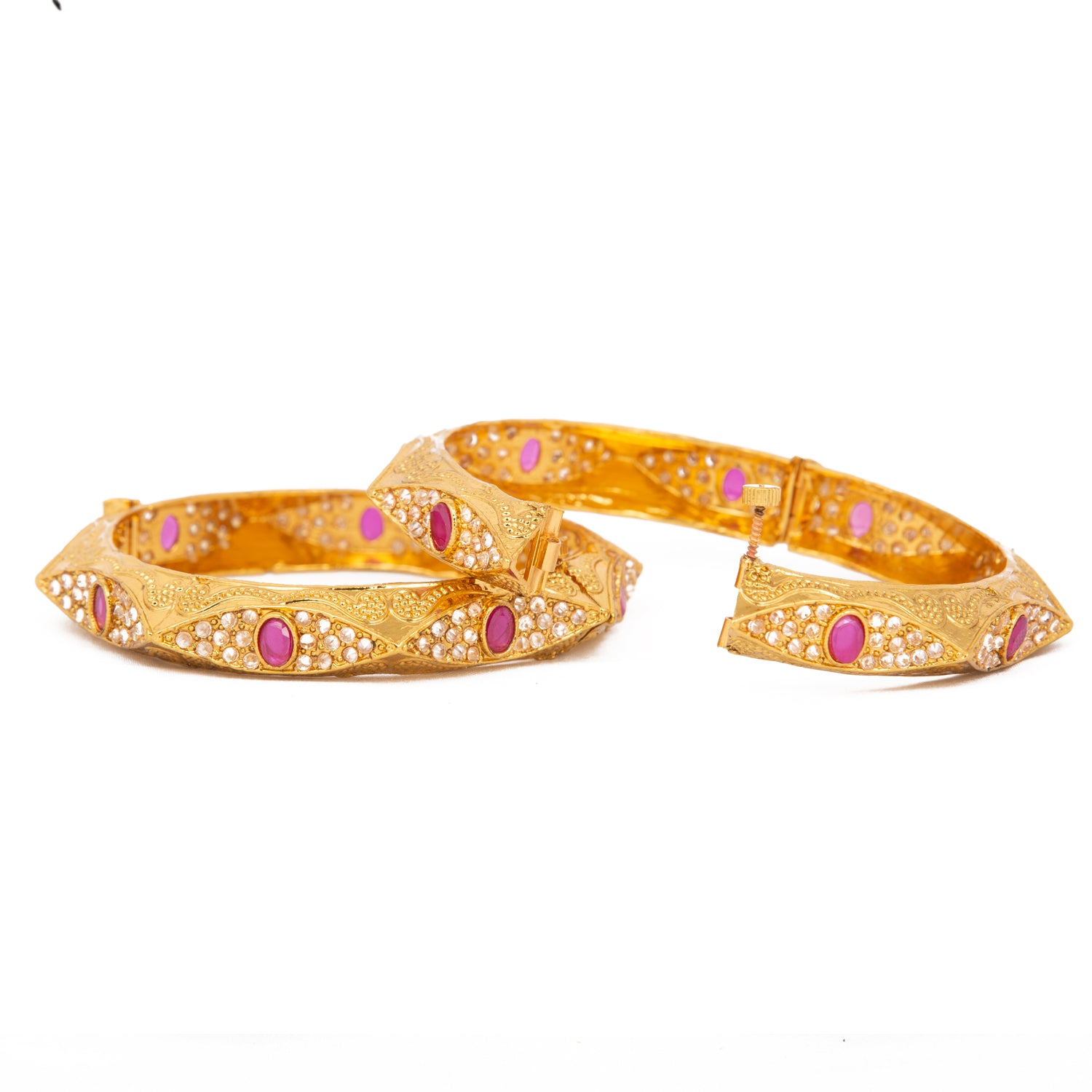 Raddhi Jewels Designer Premium Quality Rajwadi Gold Plated Brass Openable Kada/Bangles Set