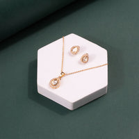 ChicCharm Jewellery Brass Gold Plated Austrian Stone Pendant Set