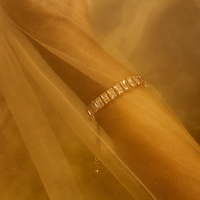 Urthn Rose Gold Plated Crystal Stone Bracelet