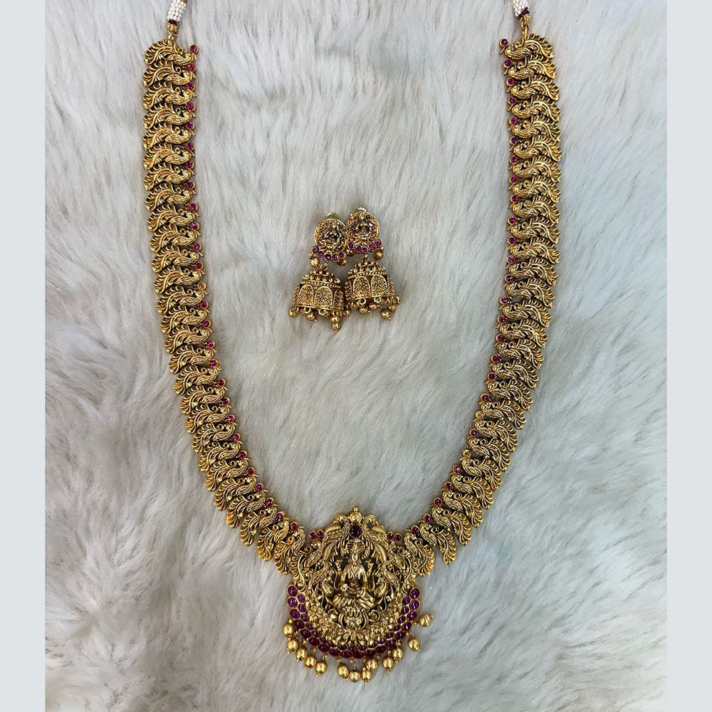 Tarangavi Copper Gold Plated Pota Stone Temple Necklace Set