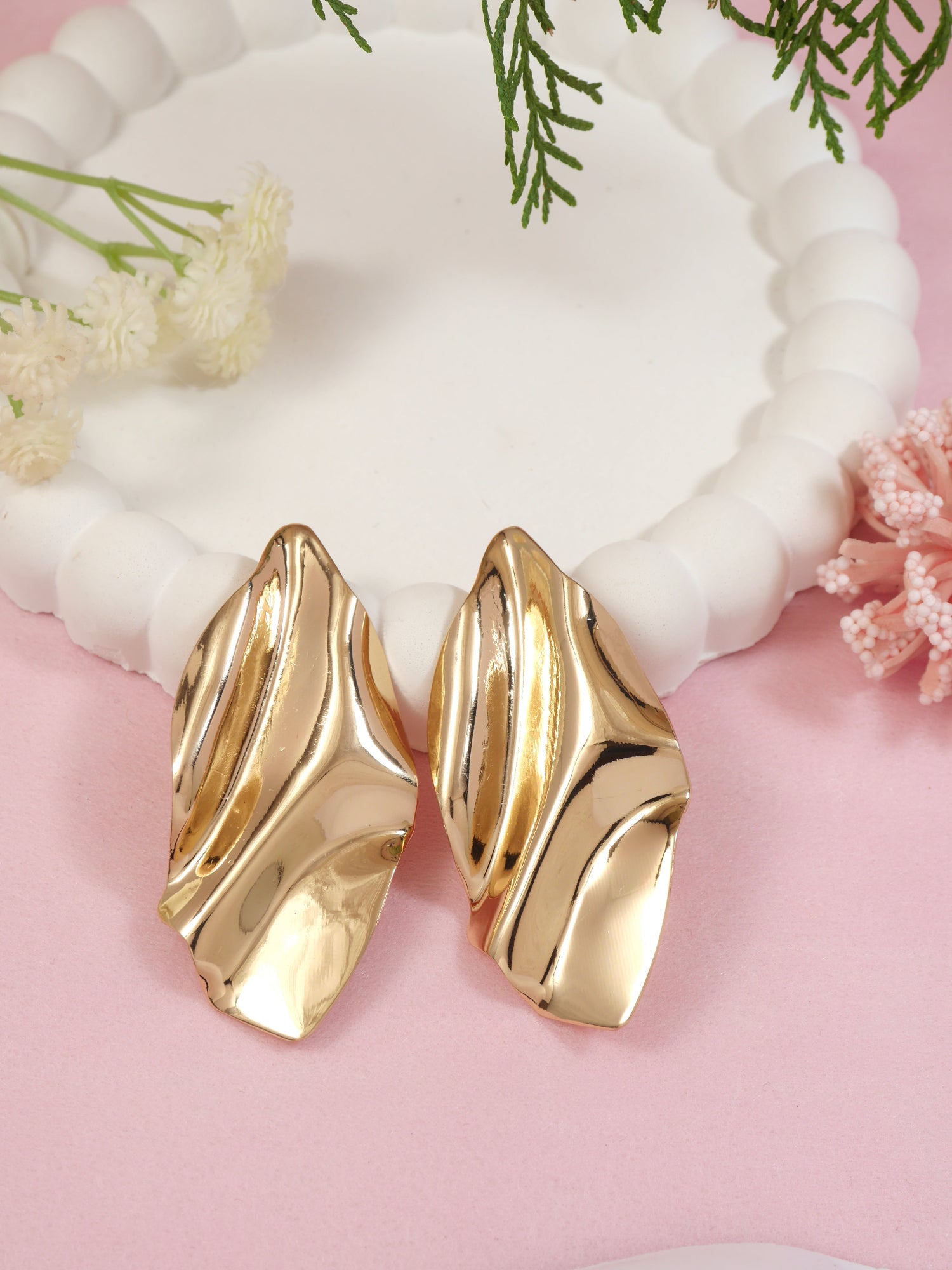 Etnico Fashion Latest Stylish Trendy Dangle Earrings For Women (Gold)