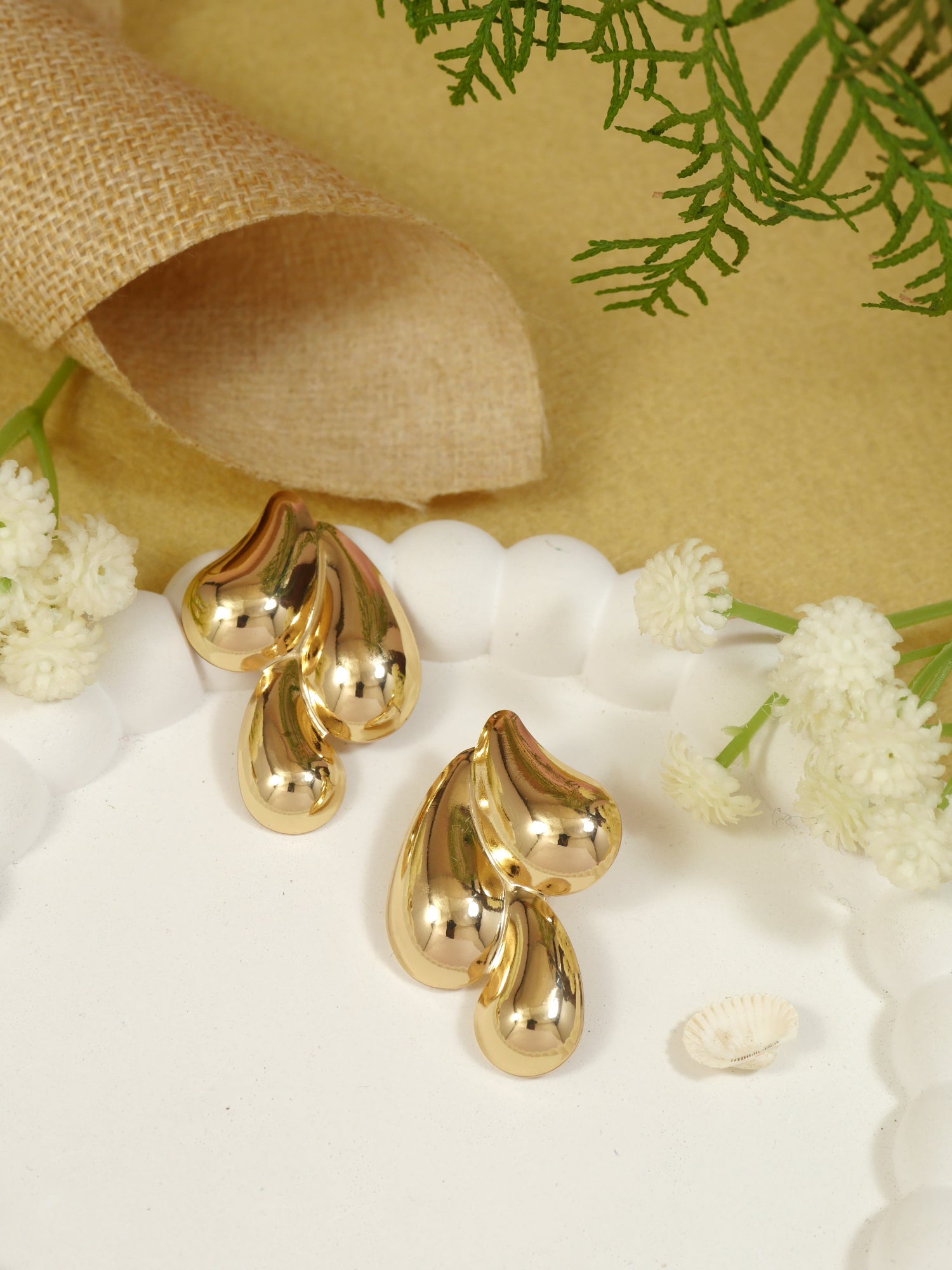 Etnico Fashion Latest Stylish Trendy Lightweight Dangle Earrings For Women (E3368FL)