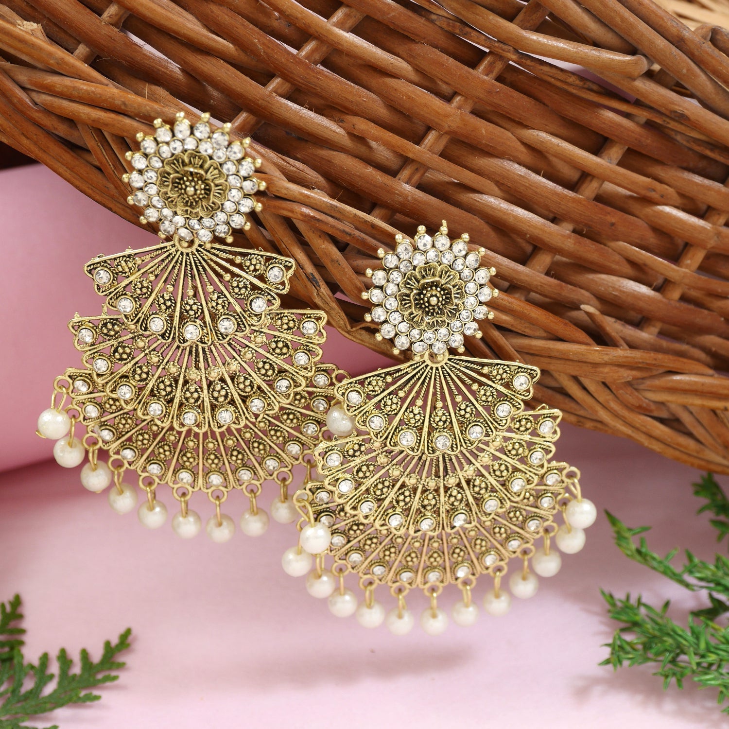 Etnico Gold Plated Kundan Traditional Designer chandbalis Earrings for Women