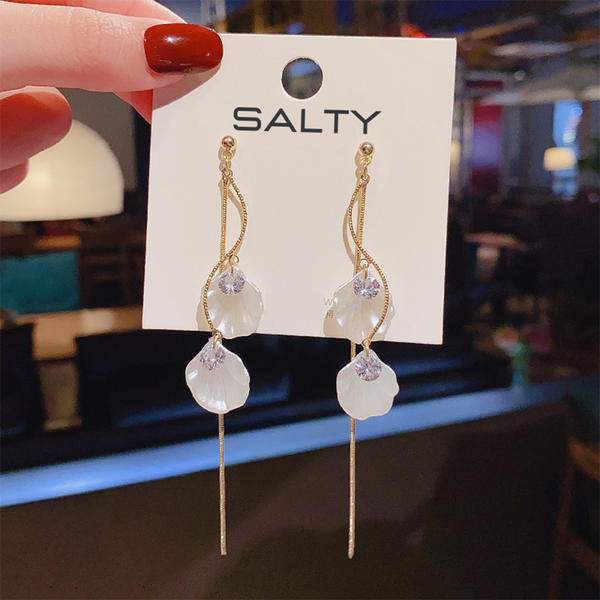 Salty Lucky Seashells Tassel Earrings - Tassel Earring