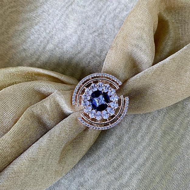 Etnico Rose Gold Plated Pink CZ American Diamond Round Princess Cut Adjustable Finger Rings For Women (Blue)