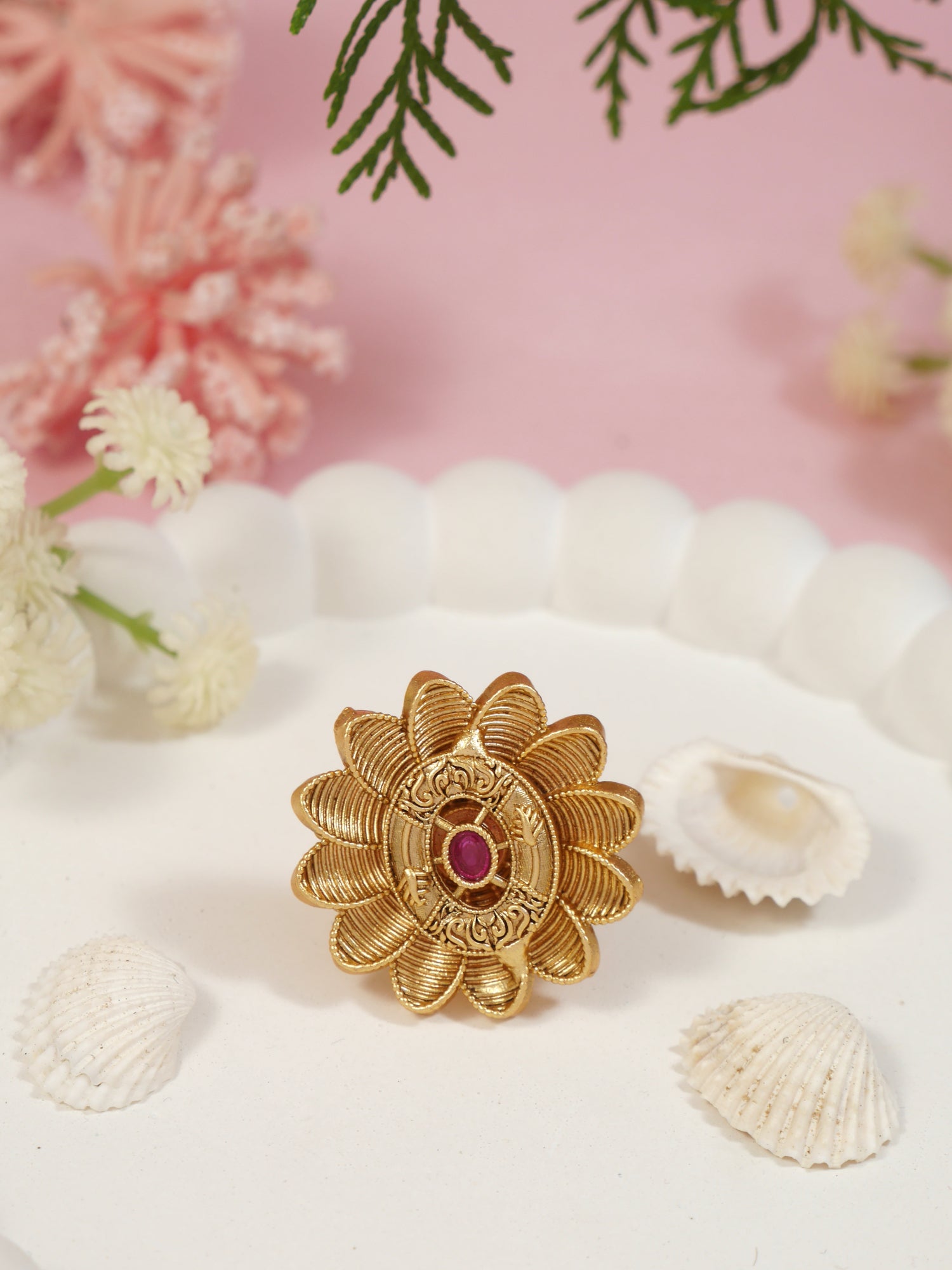 Etnico Gold Plated Traditional Design Comfort Fit Adjustable Finger Ring For Women (Style 3)