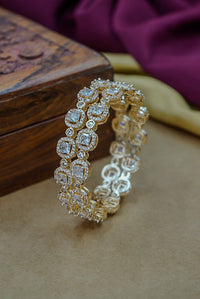 House Of jewelery Mehendi Polihs Artificial Stone Studded Bangles