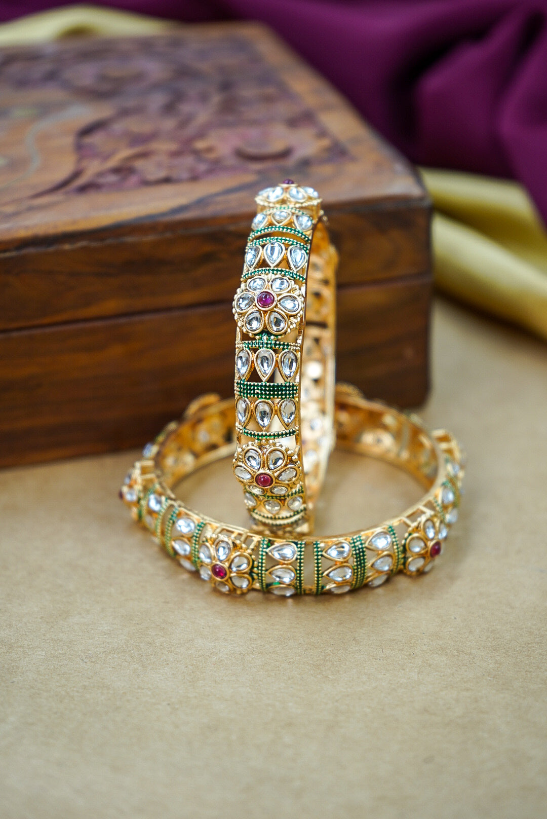 House Of jewelery Artificial Stone Studded Bangles