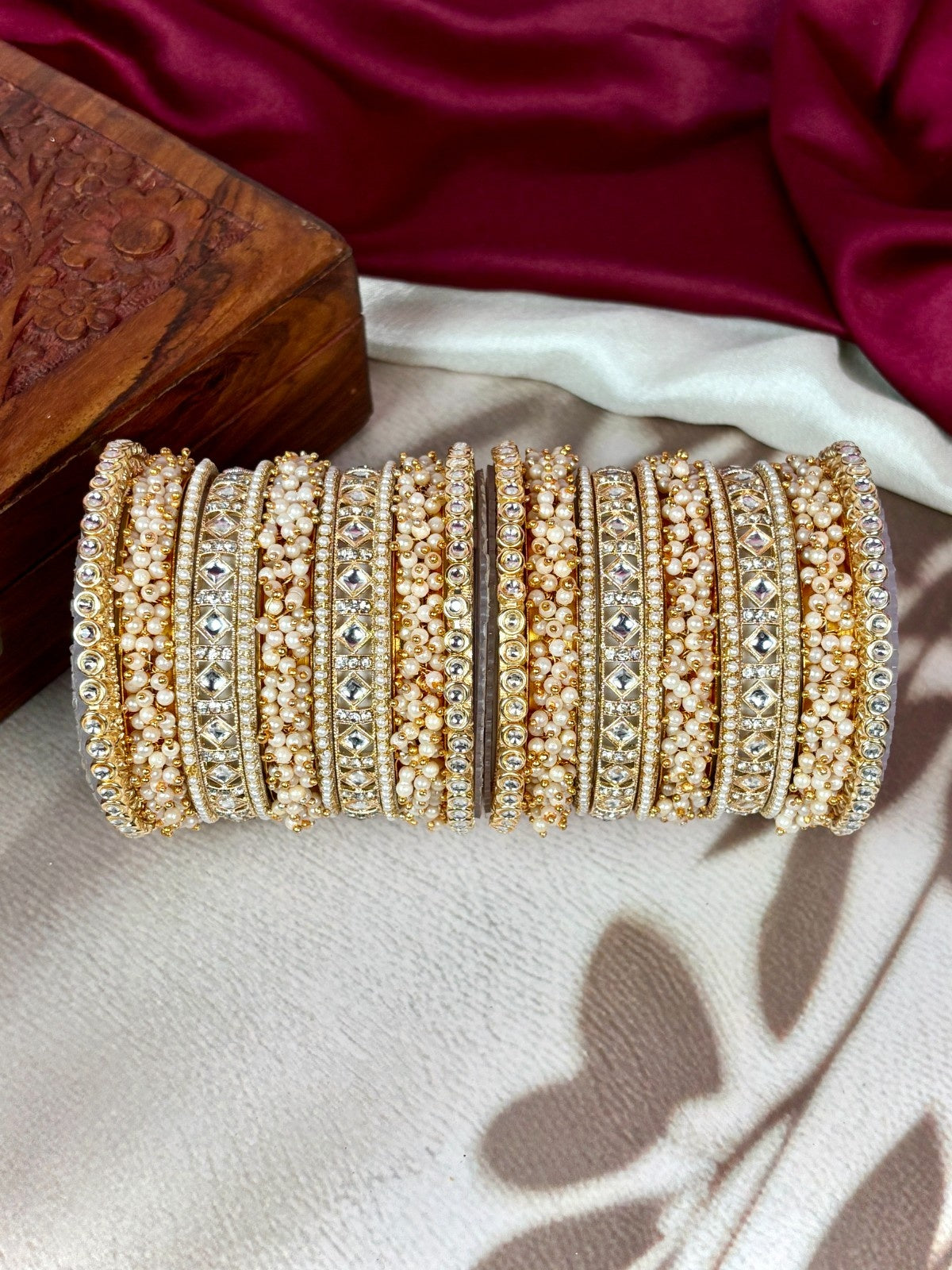 House Of jewelery Artificial Stone Studded Bangles