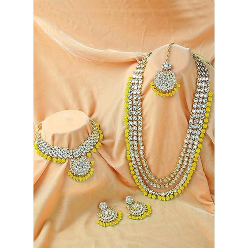 Etnico Traditional 18K Gold Plated Kundan & Pearl Studded Bridal Choker Necklace Jewellery Set With Earrings & Maang Tikka for Women(IJ325Y)