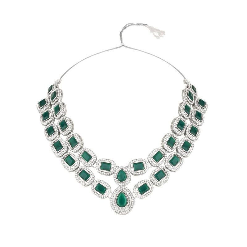 Etnico Silver Plated Traditional Stone Choker Necklace Jewellery With Earring & Maang Tikka Set For Women And Girls (Silver Green)