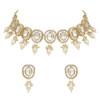 Etnico Gold Plated Artificial Stone Kundan Pearl Chocker Necklace Jewellery With Earrings Set For Wome/Girls (IJ383W)