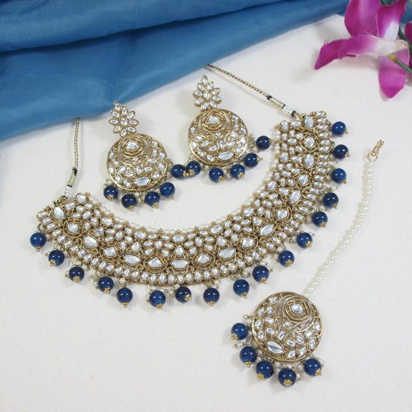 Etnico Gold Plated Traditional Kundan & Pearl Drop Choker Necklace With Earrings & Maang Tikka Set For Women (K7277Bl)