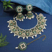 Etnico Gold Plated Traditional Kundan & Pearl Choker Necklace Jewellery Earrings & Maang tikka Set For Women (K7305G)