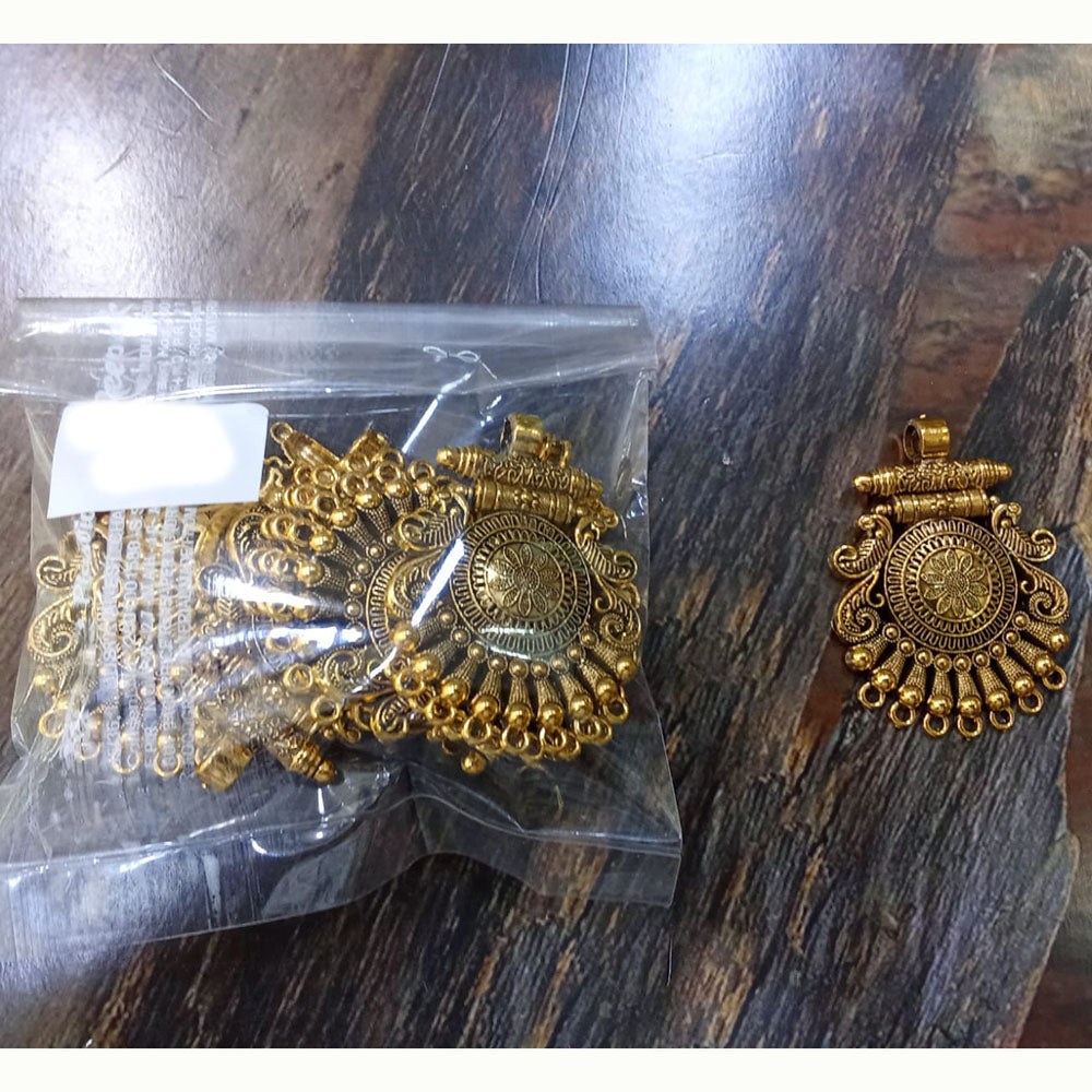 Kriaa Beads Stylish Pendant With Peacock Motif for Chains & Necklaces