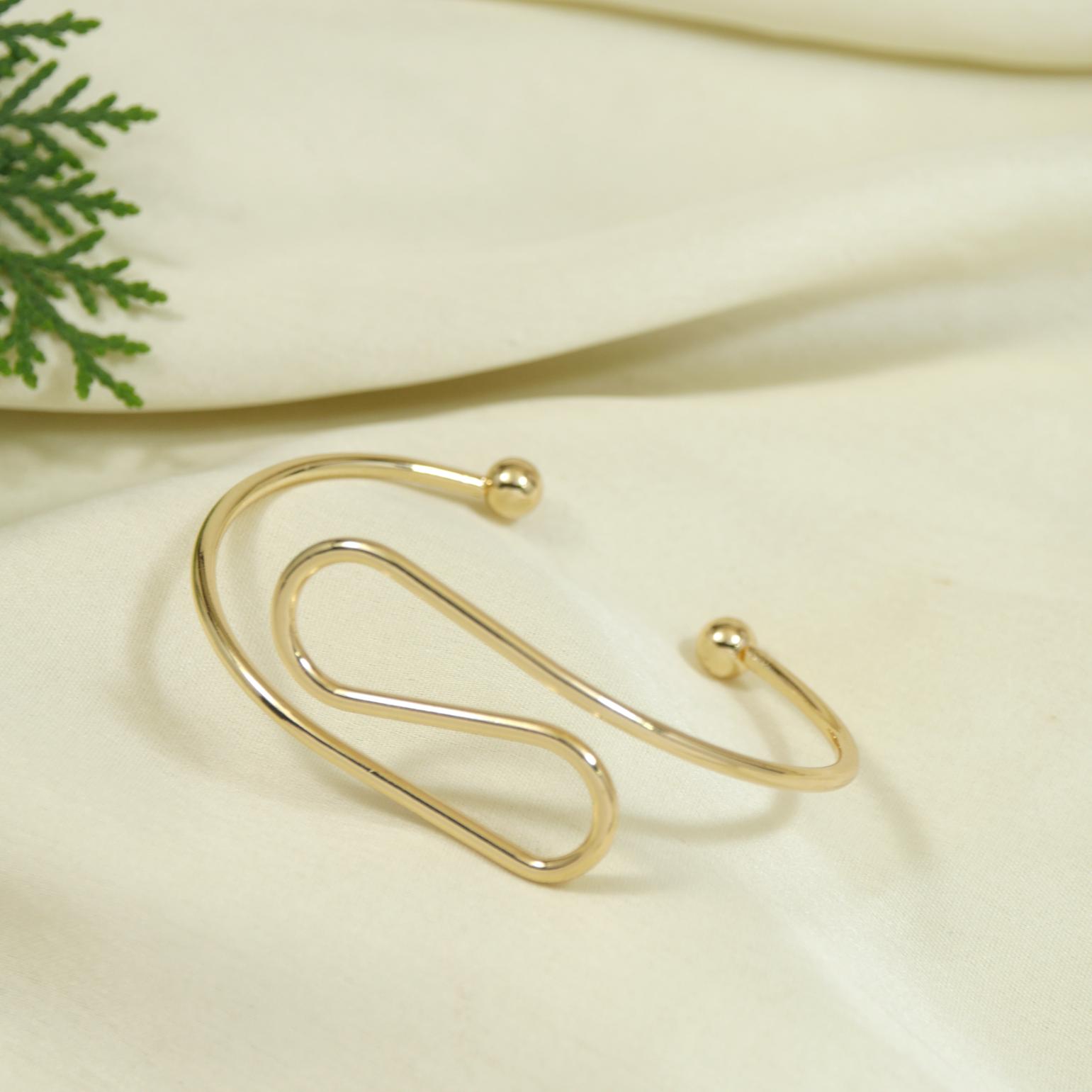 Tarohi Jewels Adjustable Cuff Kada