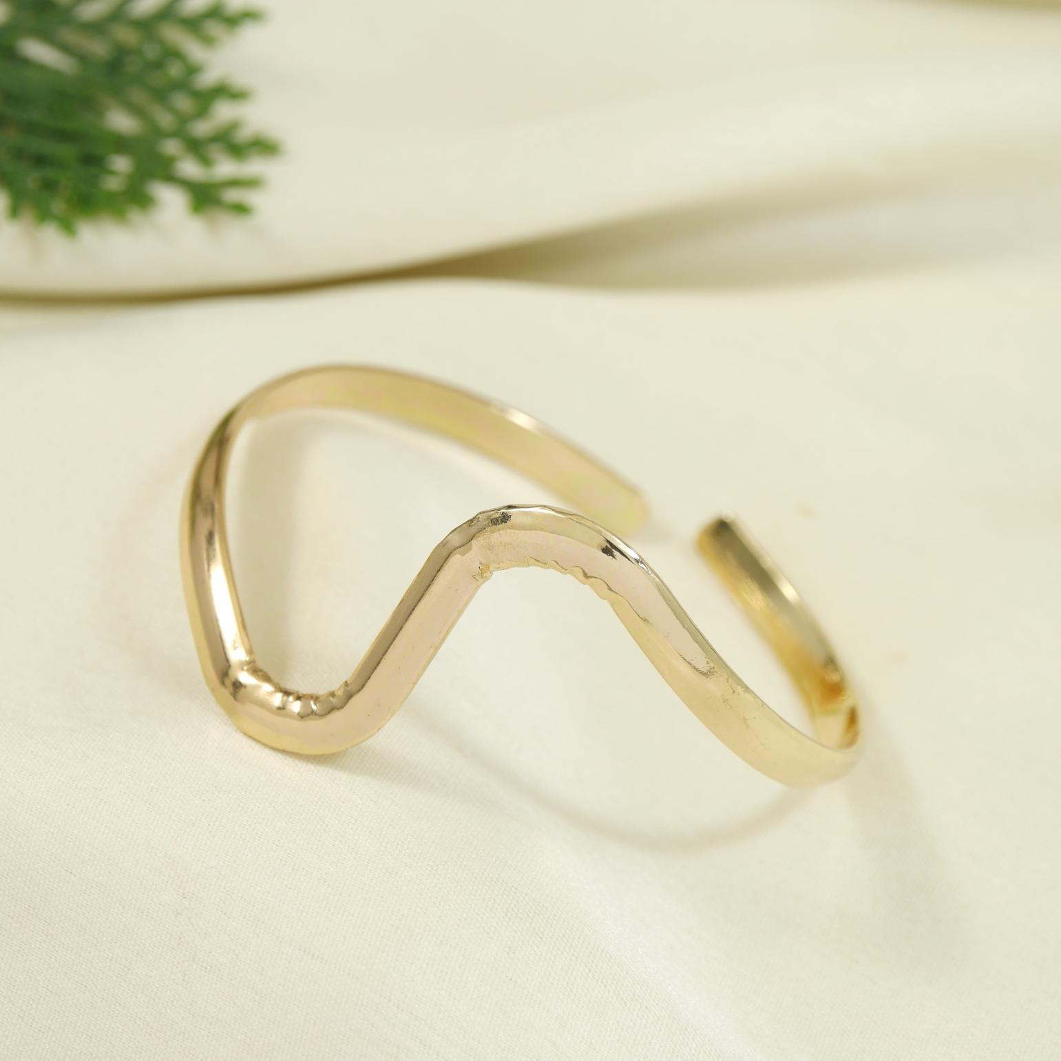 Tarohi Jewels Adjustable Cuff Kada