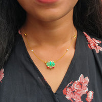 Locketto Elegant Green Lotus Pearl And Meenakari Floating Necklace