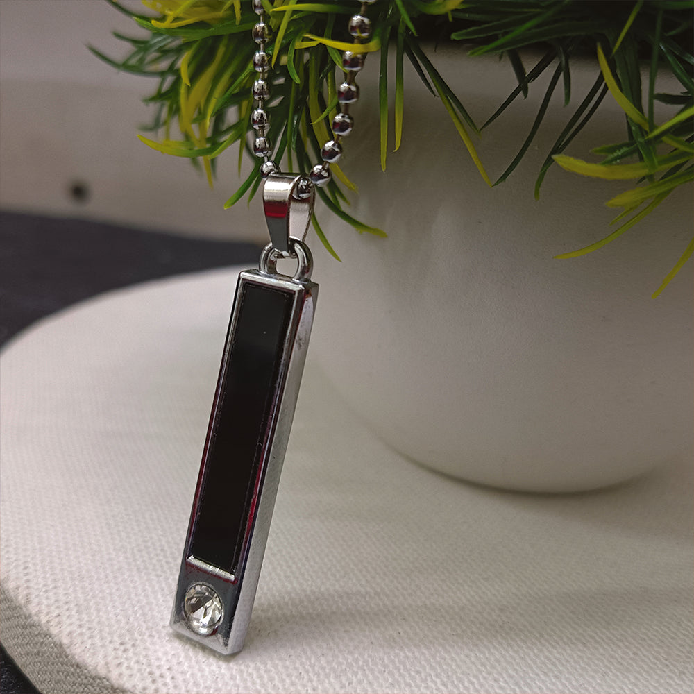 Etnico Silver?Tone Rectangular Bar Pendant Necklace with Black Center Detailing (MJN004S)