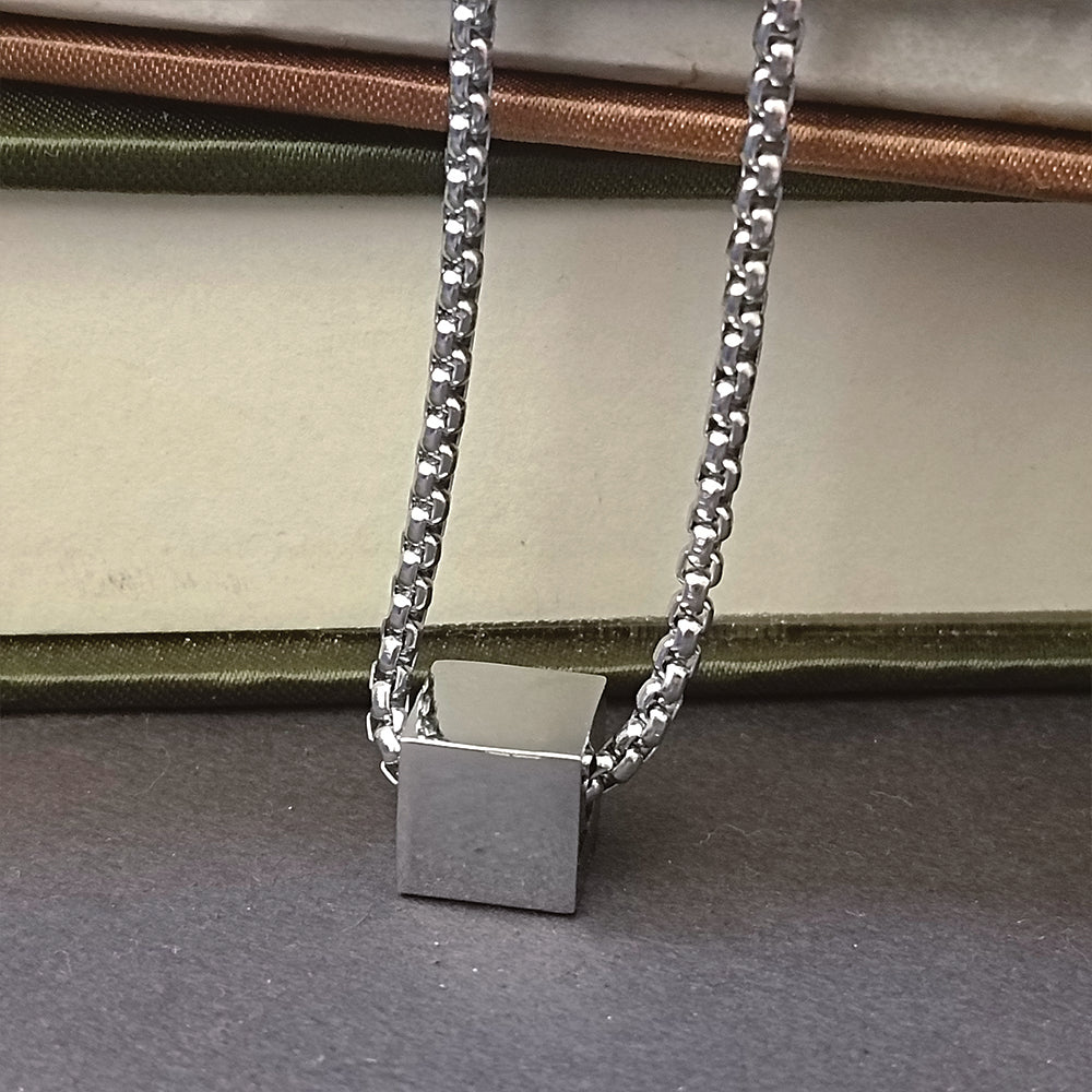 Etnico Silver?Tone Cube Pendant Necklace with Geometric Design & Link Chain (MJN006S)