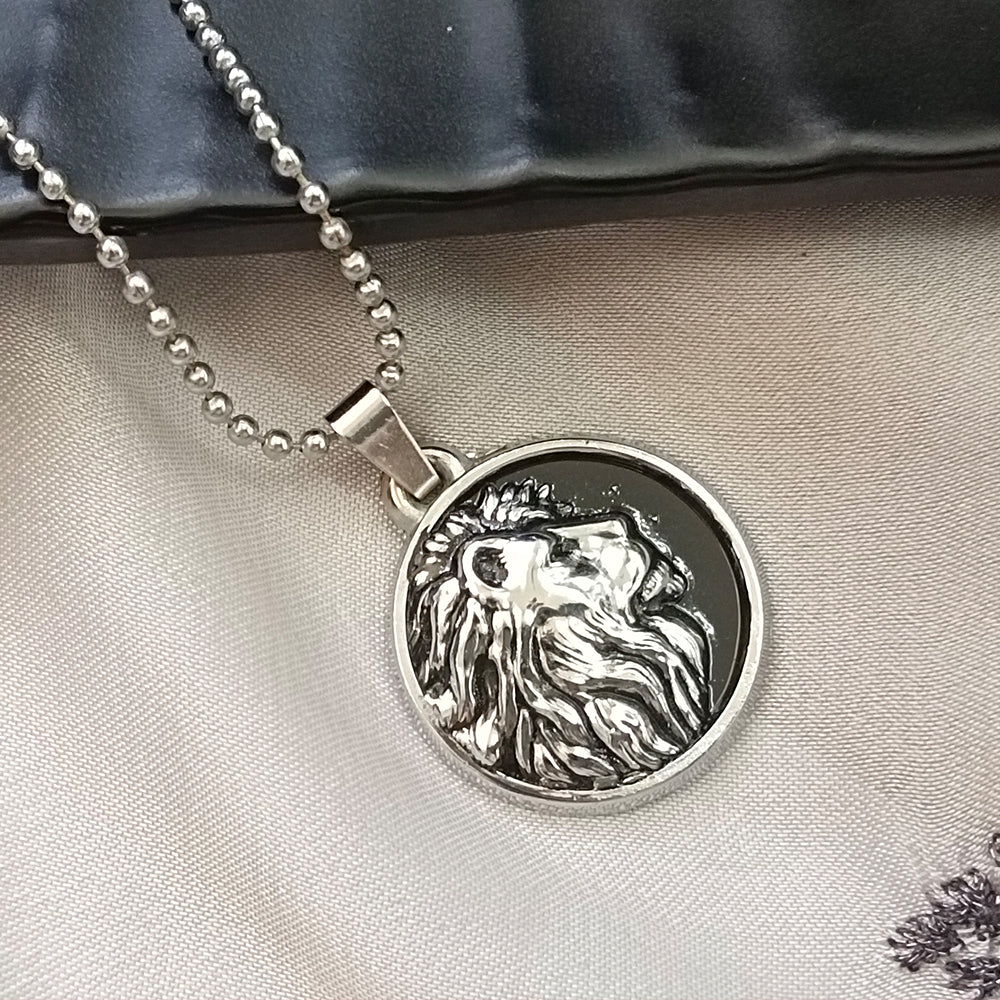 Etnico Silver?Tone Lion Head Pendant Necklace with Embossed Detailing & Ball Chain (MJN013S)