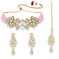 Etnico Gold Plated Pearl Choker Necklace With Earrings & Maang Tikka Set (ML285Pi)