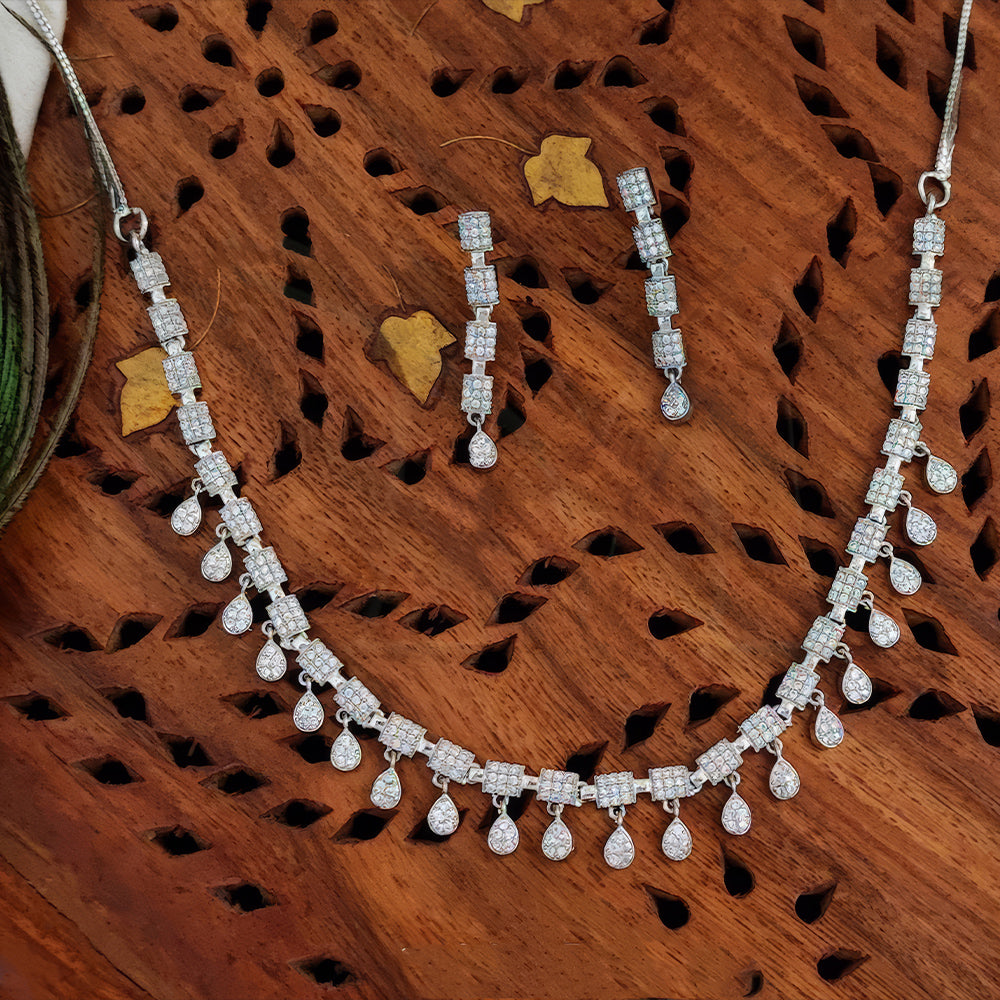 Js Fashion Royal Austrian Stone Necklace Set