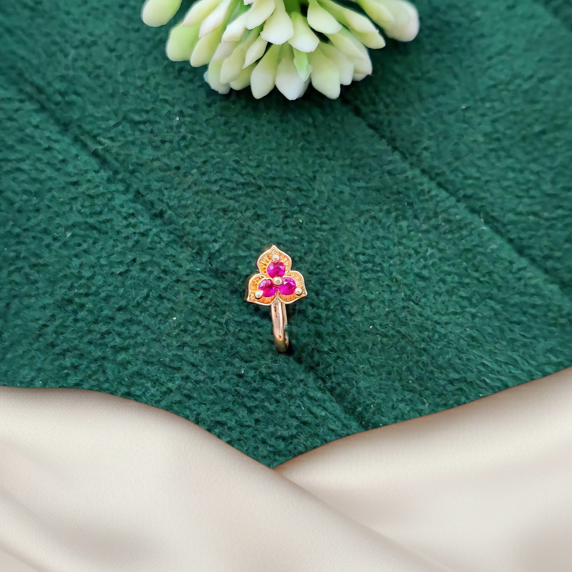 Js Fashion Antique Designer Nath in High Gold Finish