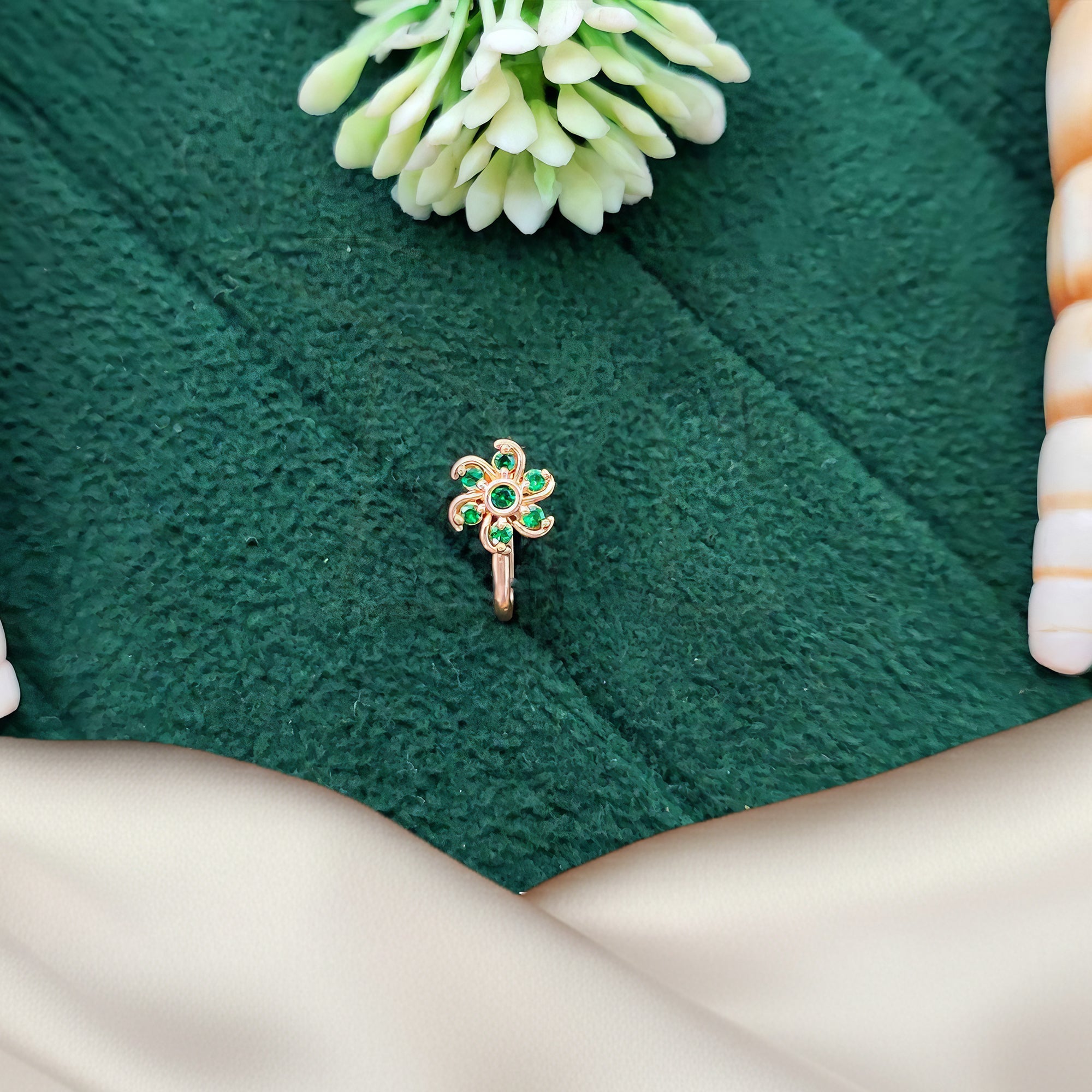 Js Fashion Antique Floral Design Nath in High Gold Finish