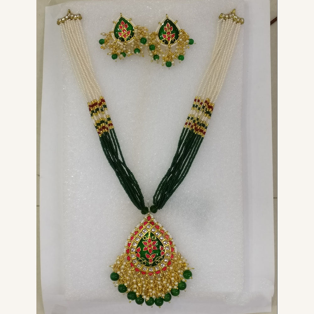 Midas Touch Glam Kundan Stone And Pearl Necklace Set