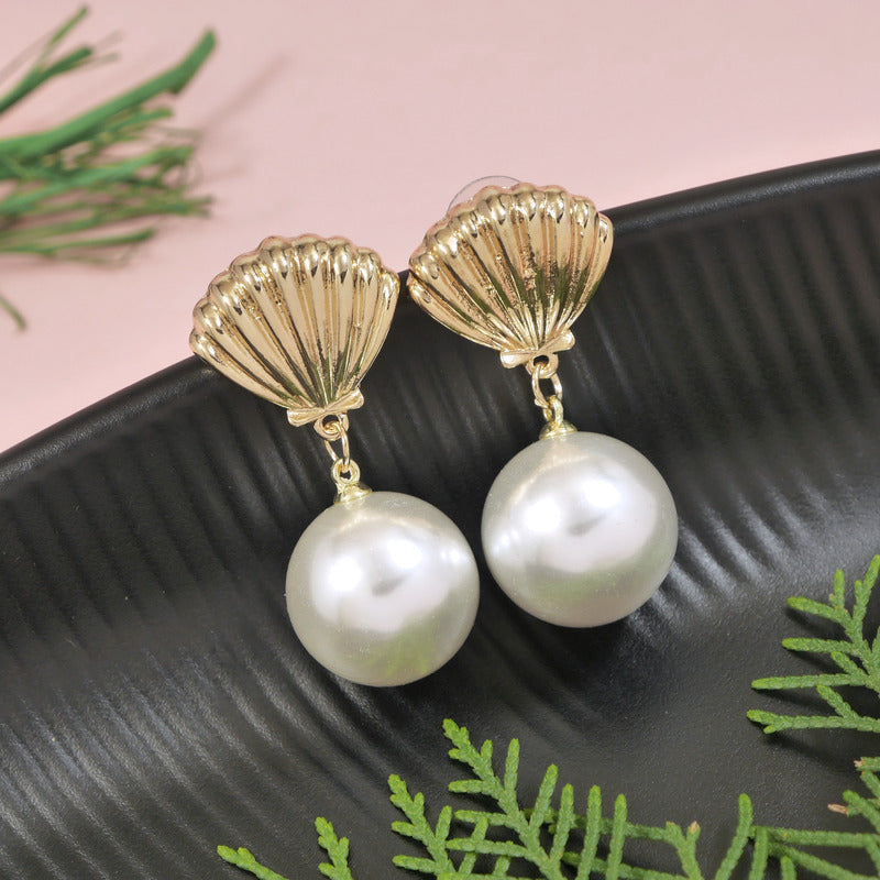 Tarohi Jewels Pearl Drop Western Earring