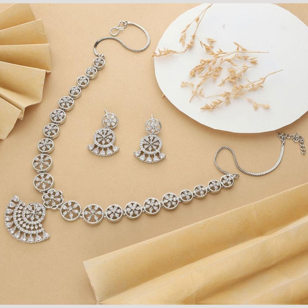 HR Sales Premium Quality Rhodium Finish Glamorous Austrian Stone Necklace Set