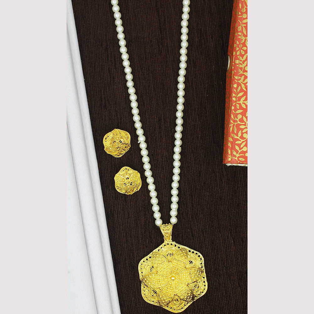 Mahavir Gold Plated Pearl Necklace Set