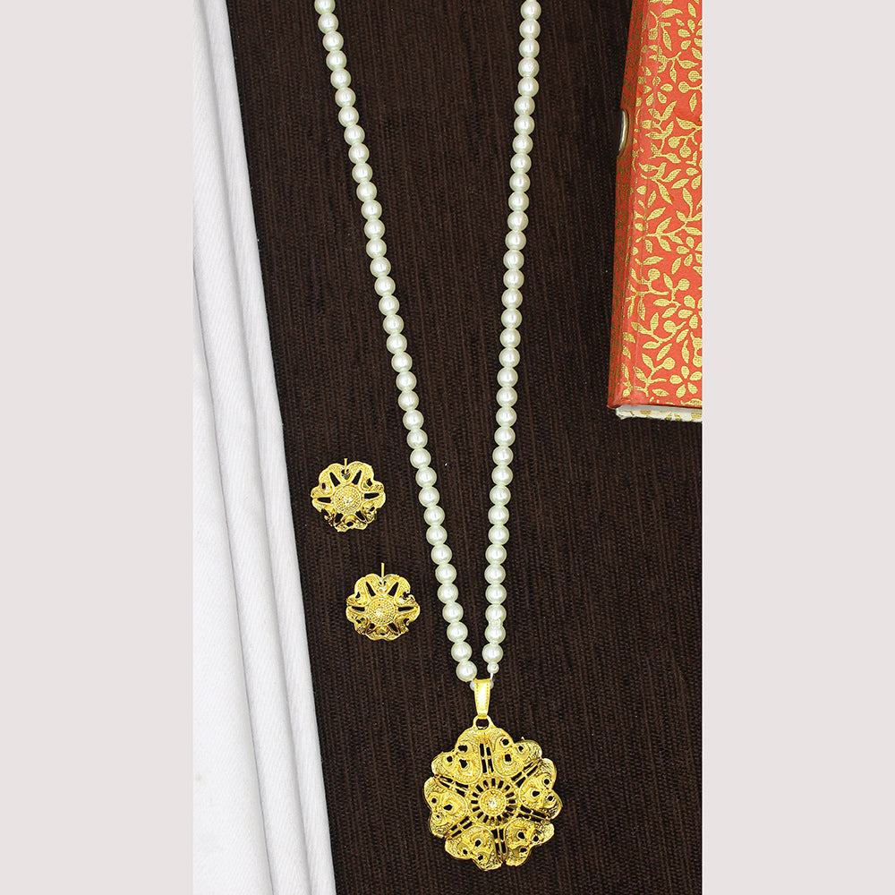 Mahavir Gold Plated Pearl Necklace Set