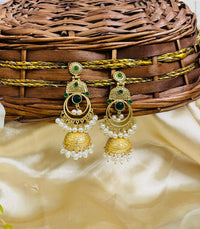 ShringarStreet Gold Plated Premium Quality Brass Kundan Stone And Beads Jhumki Earrings