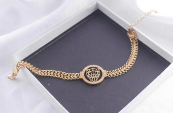 Tarohi Jewels Stainless Steel Gold Plated Cat Face Chain Linked Bracelet