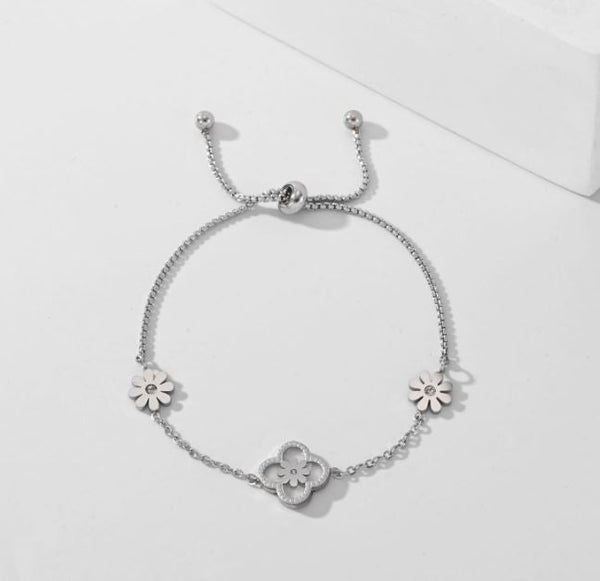 Tarohi Jewels Stainless Steel Floral Link Bracelet