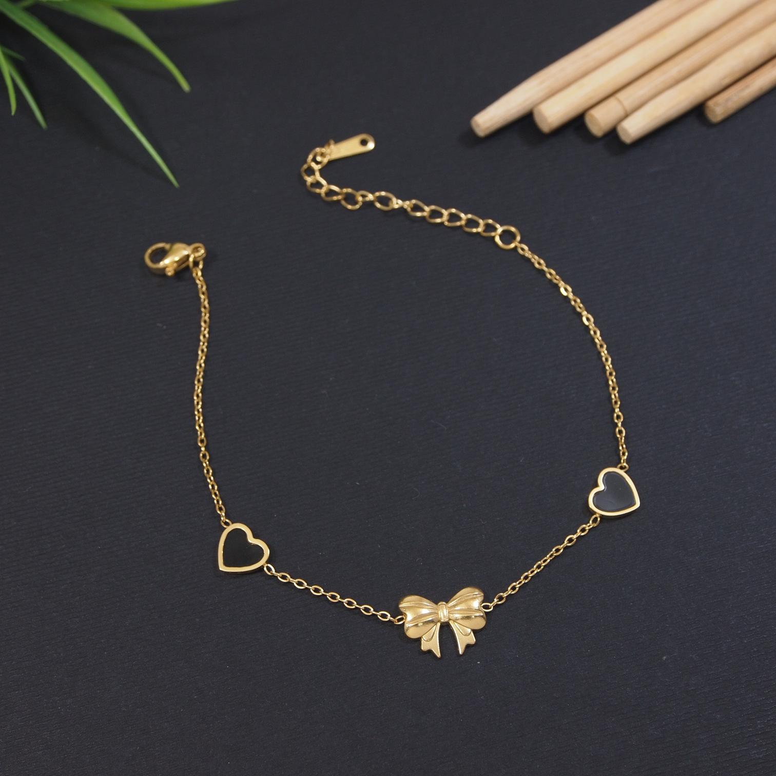 Tarohi Jewels Stainless Steel Bracelet