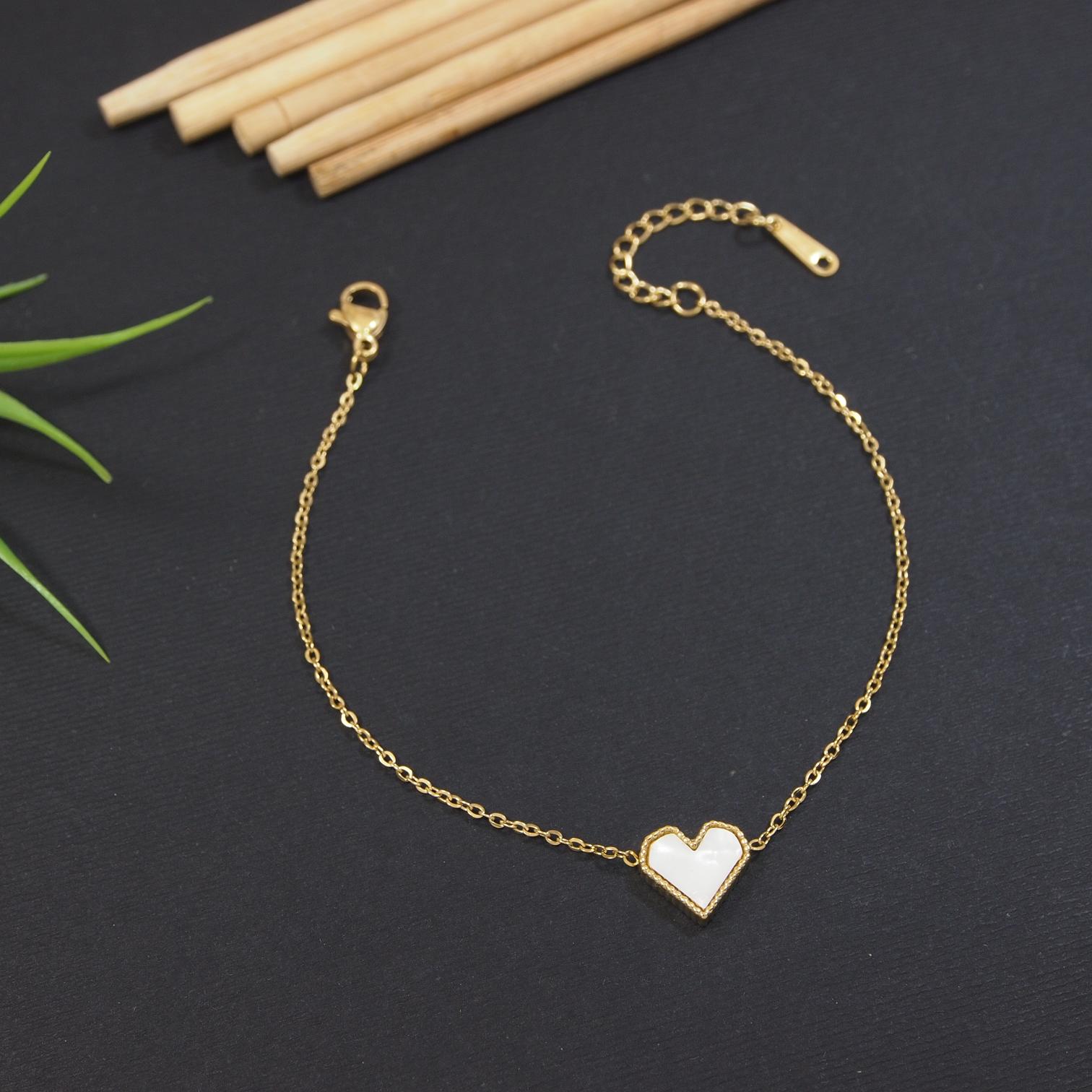 Tarohi Jewels Stainless Steel Bracelet