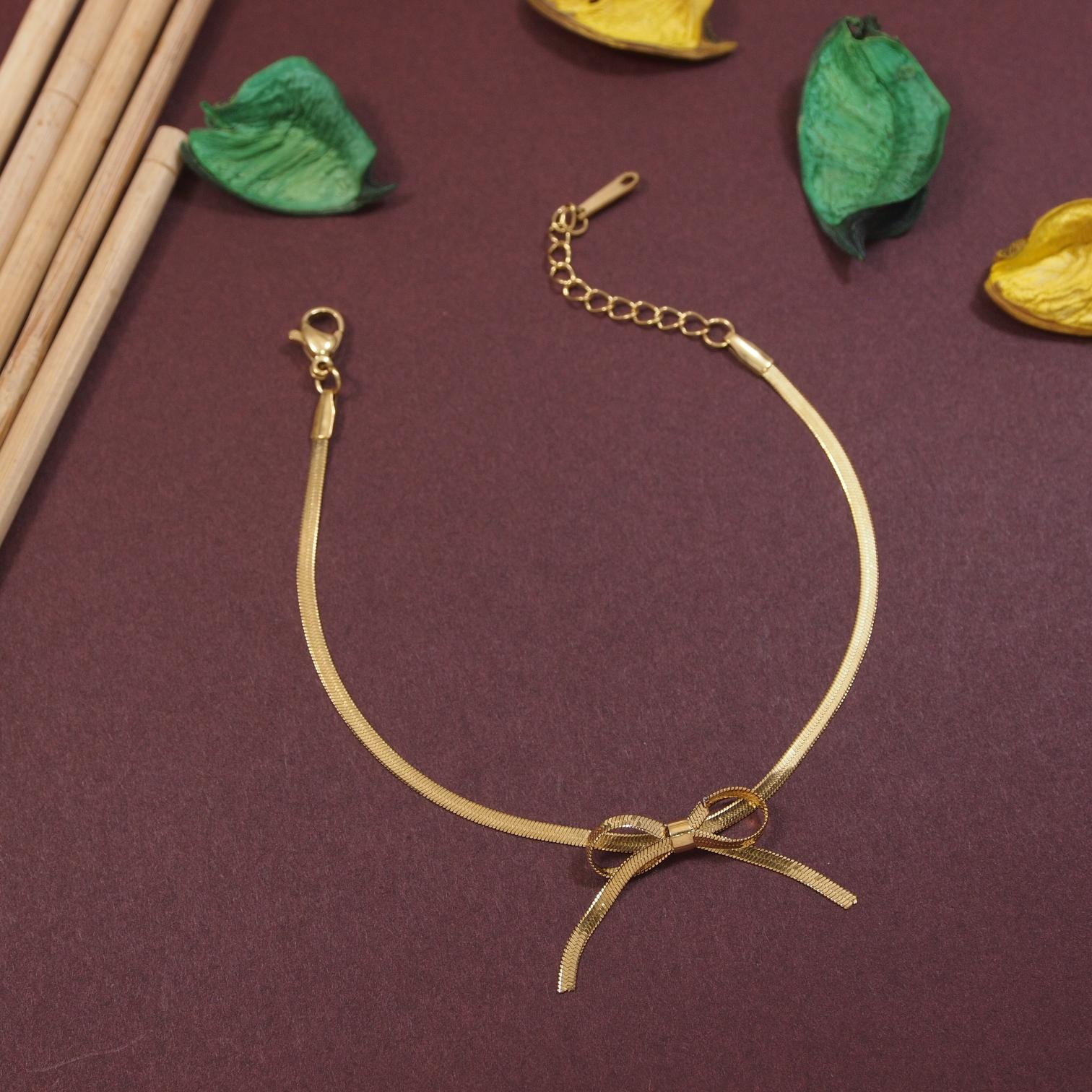 Tarohi Jewels Stainless Steel Bracelet