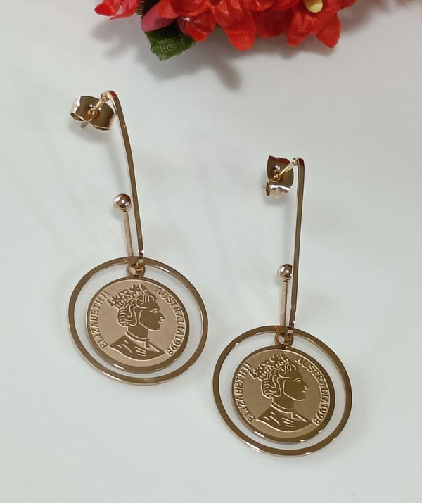 Tarohi JewelsStainless Steel Gold/Rosegold Plated Queen Elizabeth Portrait Coin Drop Hanging Earring- STNER 2590