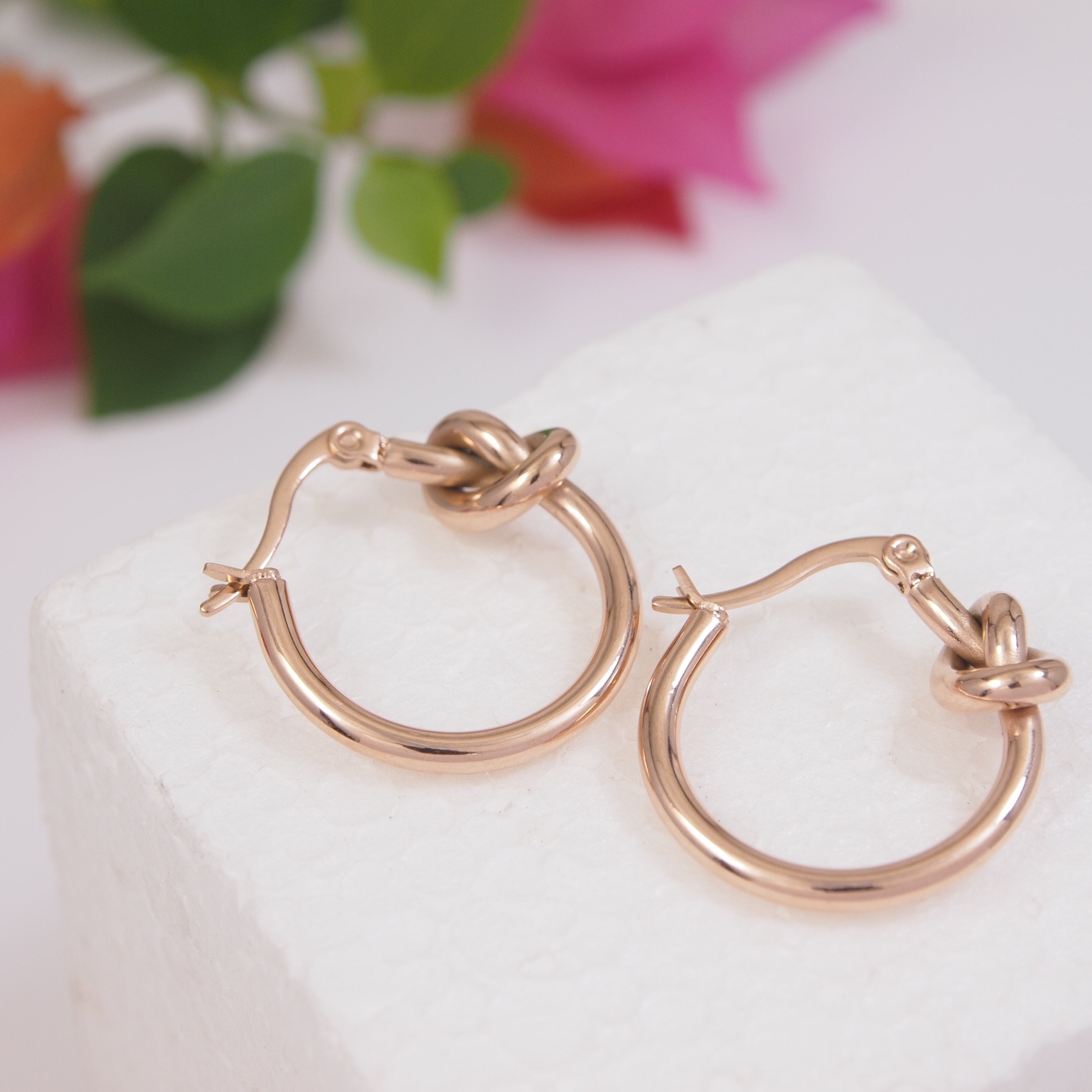 Tarohi Jewels Stainless Steel Knot Hoops Earring